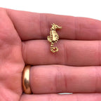 GOLD FINISH IN HAND