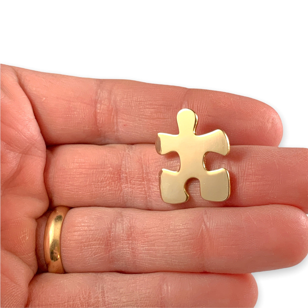 Crucial Puzzle Piece Gift Card and Lapel Pin