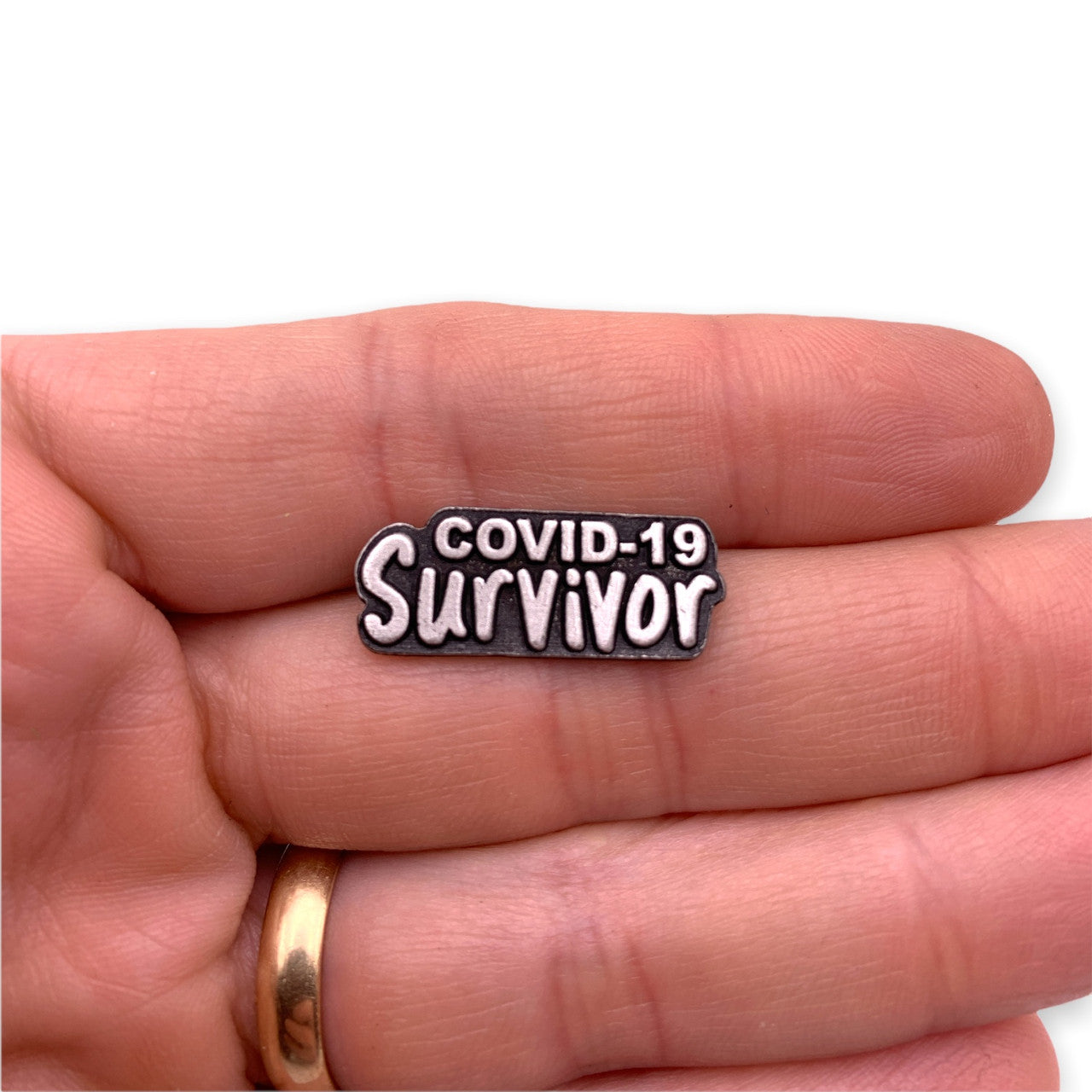 Covid-19 Survivor Pin