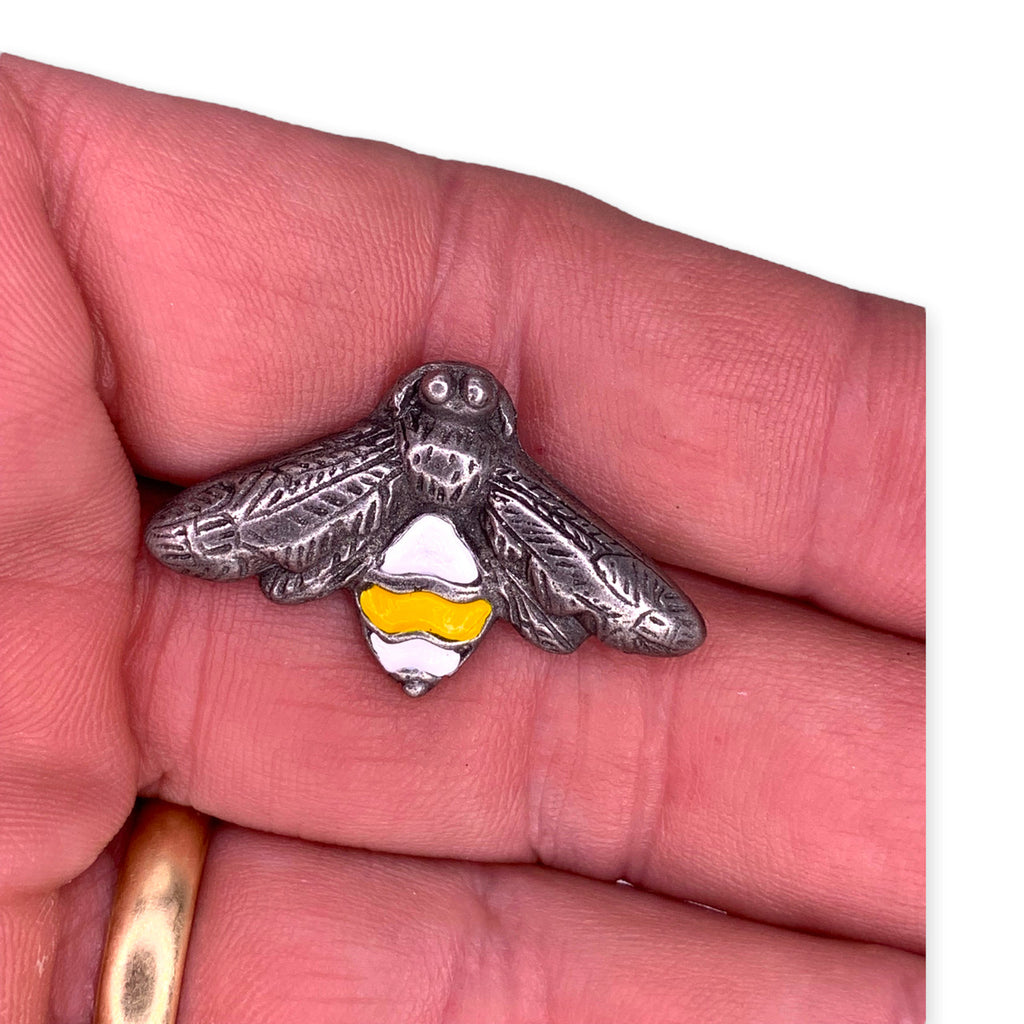 Large Bumble Bee  Pin