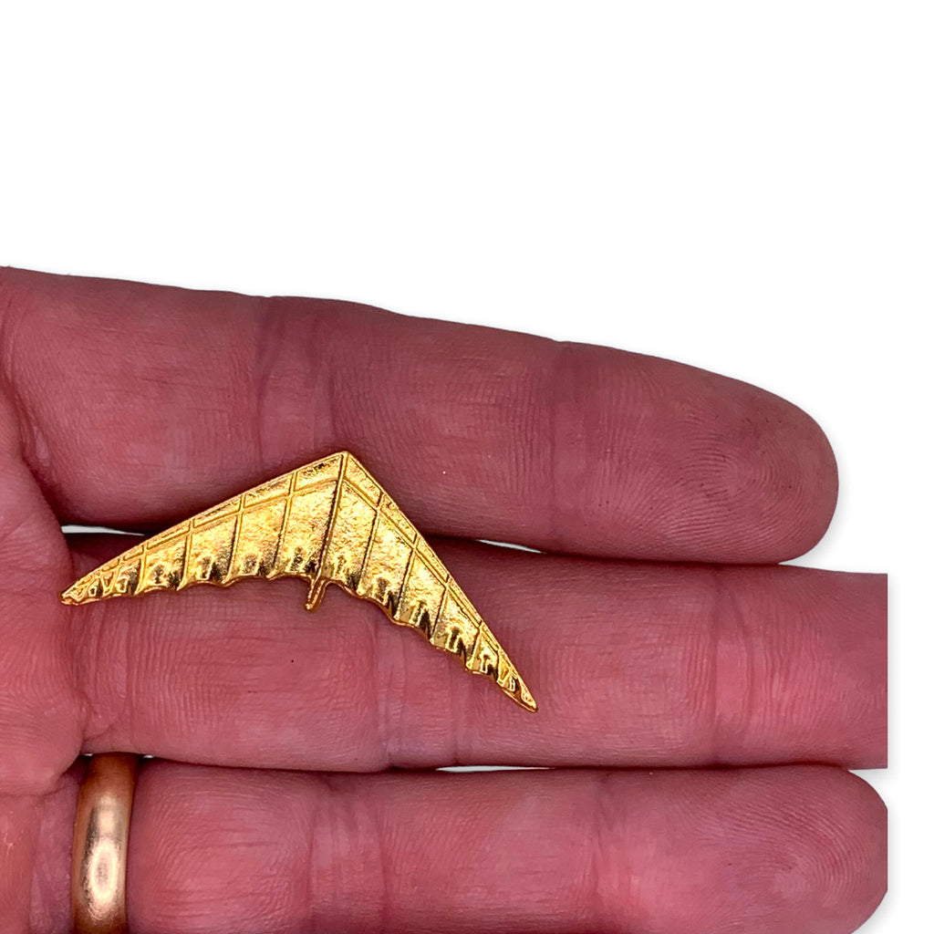 Glider 2 Lapel Pin