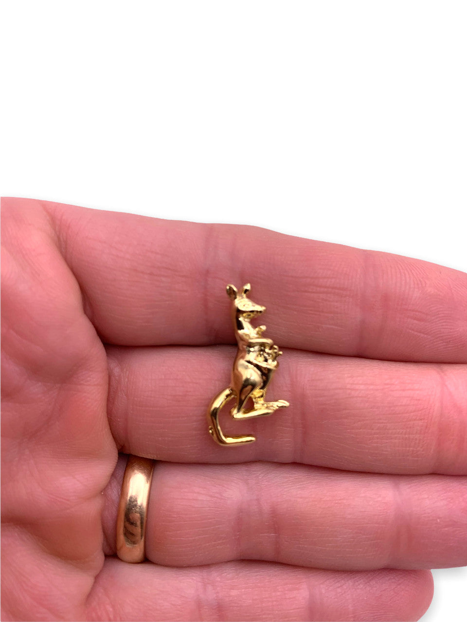 Kangaroo Lapel Pin