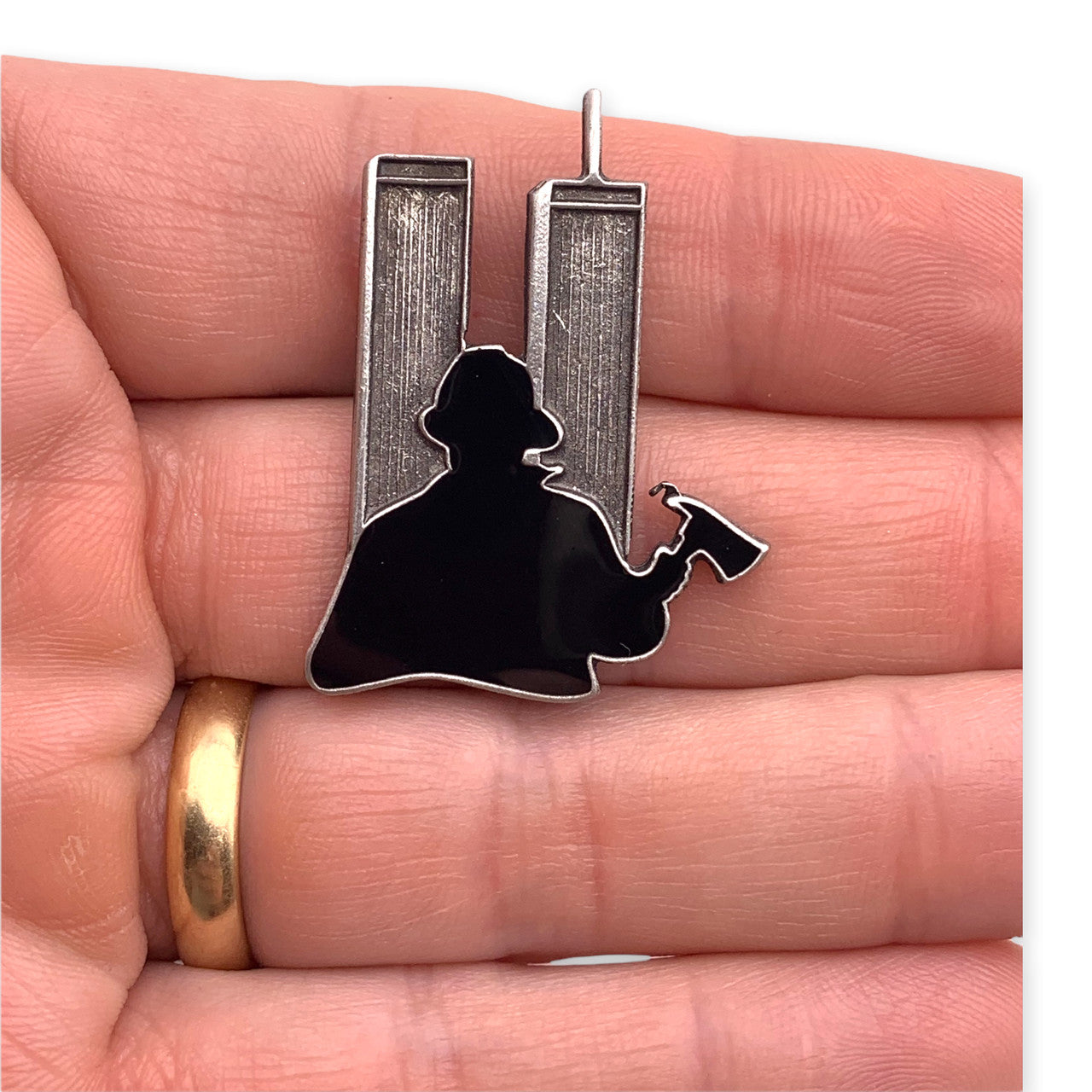 Fallen Heroes Firefighter Pin