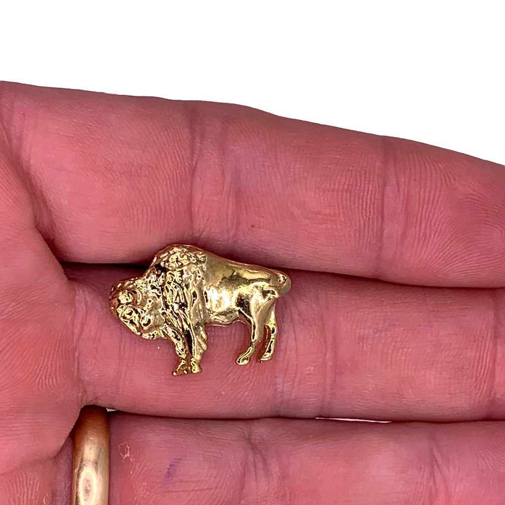 Buffalo 2 Lapel Pin