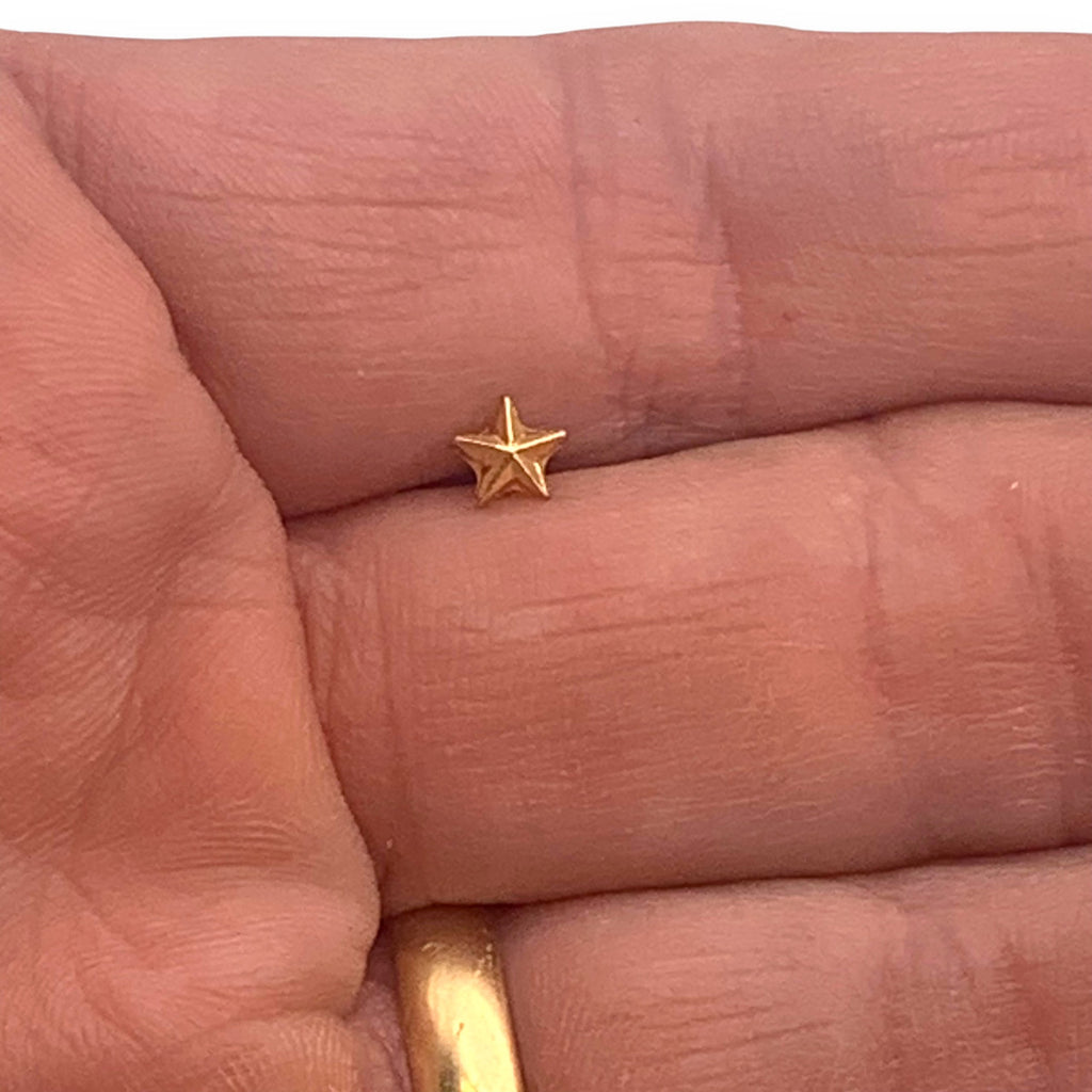 Tiny Beveled Star lapel Pin