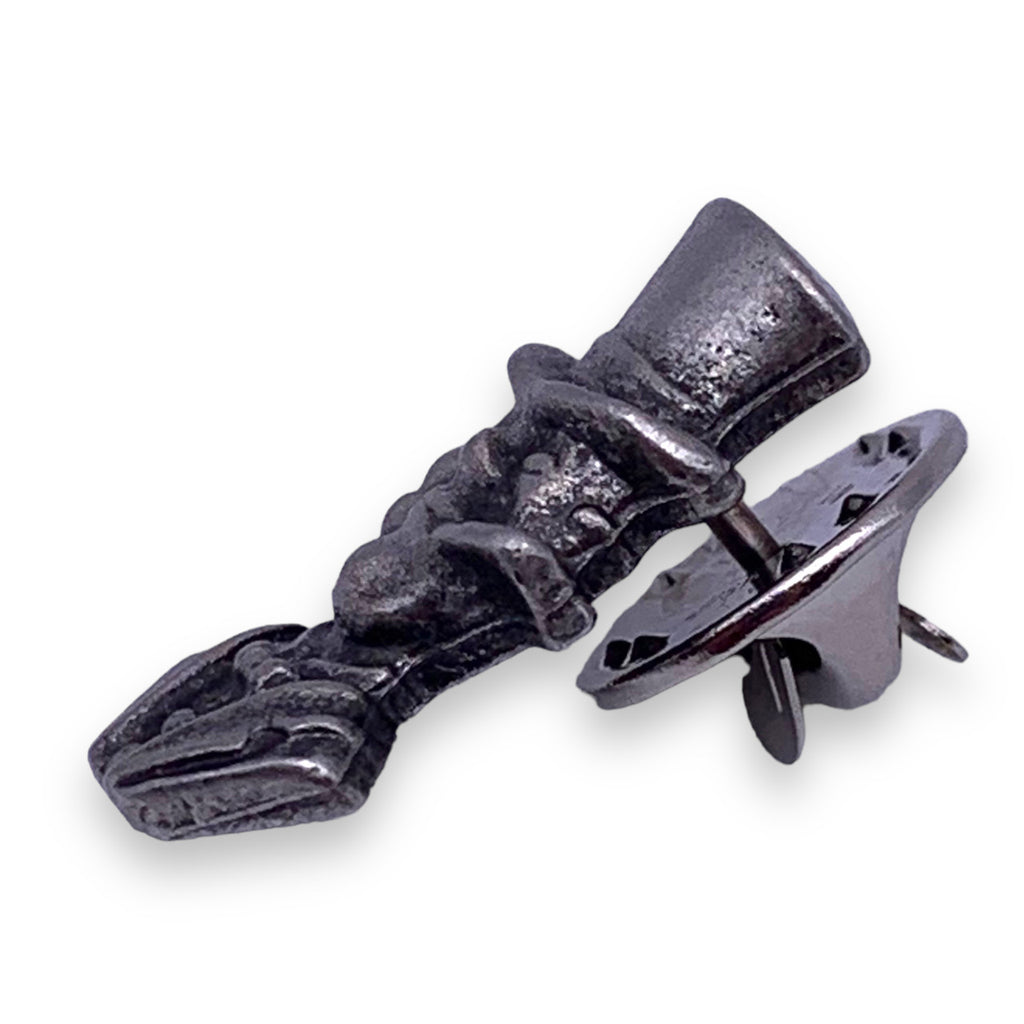 N03 Cigar Man Lapel Pin