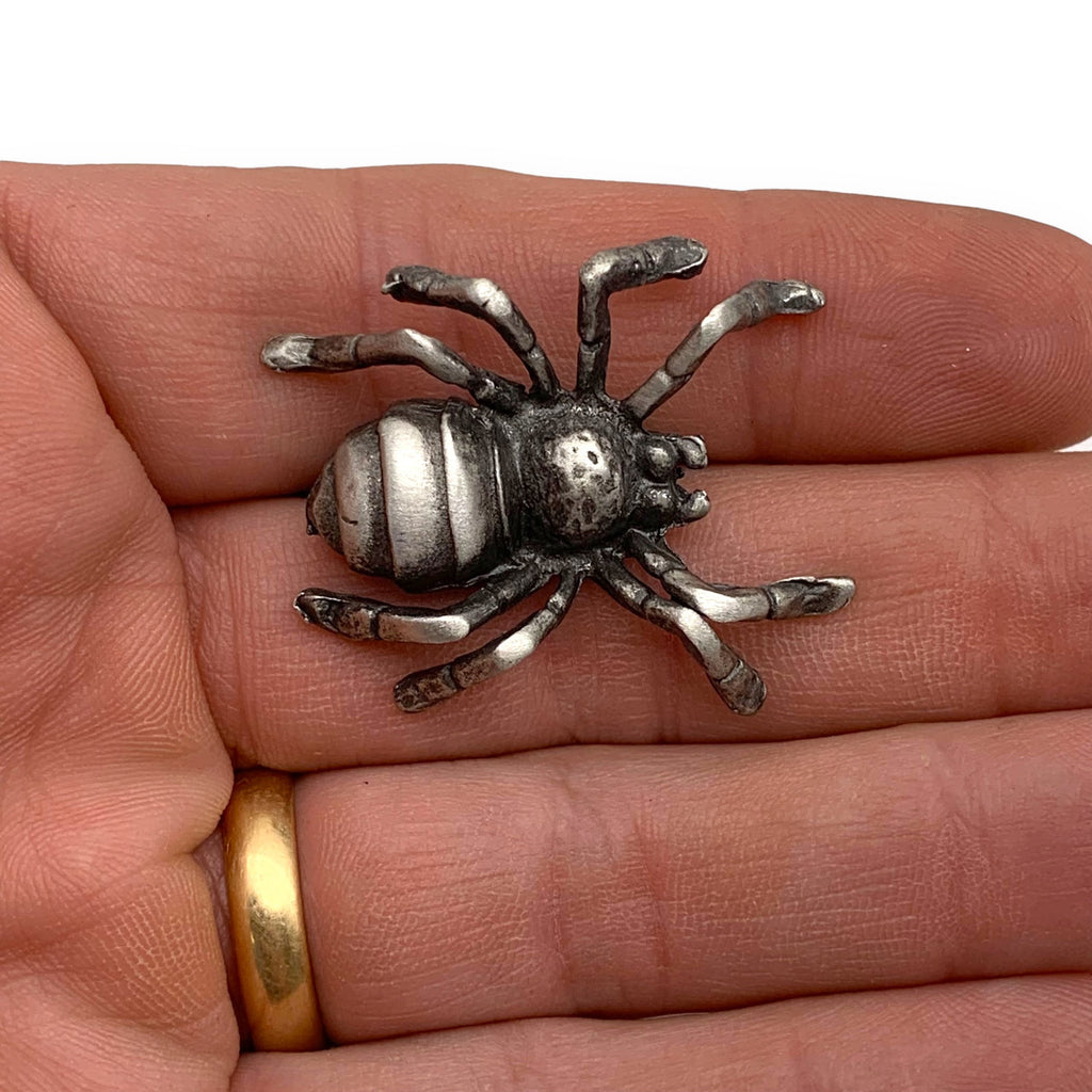 Spider Pin