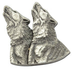 Howling Wolves